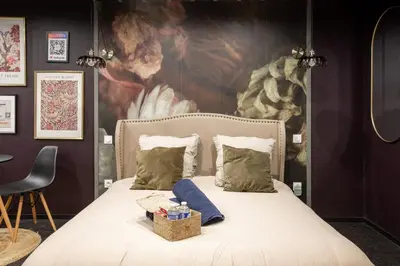 Plan de l'établissement Deluxe Studio, Dark Floral, jacuzzi, Parking Gratuit, MULHOUSE CENTRE