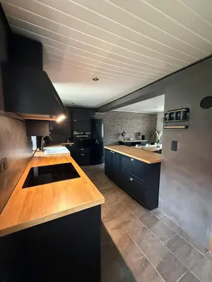 Cuisine ou kitchenette dans l'établissement Secret Factory & Spa