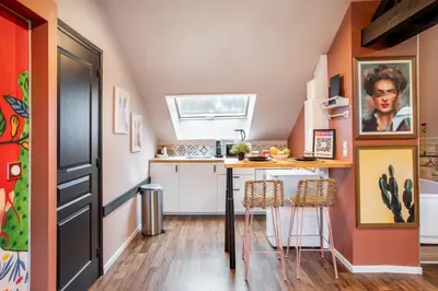 Cuisine ou kitchenette dans l'établissement Casa del Sol - Jacuzzi & Boho Elegance