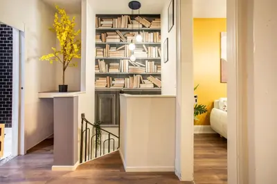 Plan de l'établissement Zenora Loft Hot Tub & Arcade in Downtown