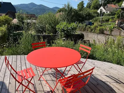 Vue générale sur la montagne ou vue sur la montagne depuis la maison de vacances