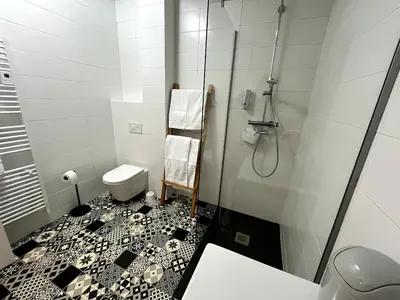 Salle de bains dans l'établissement Studio lumineux avec terrasse
