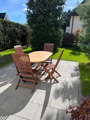 Jardin de l'établissement Chez F & G terrasse privée dans jardin