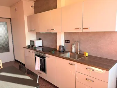 Cuisine ou kitchenette dans l'établissement Le Pasteur Élégant T2 au centre de Mulhouse