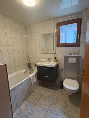 Salle de bains dans l'établissement Gîte au cœur du vignoble
