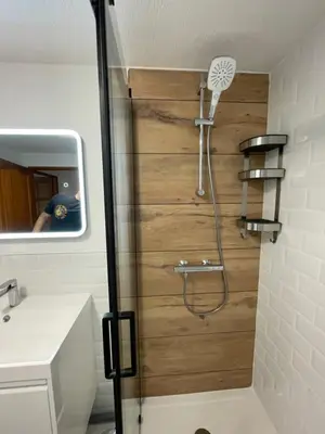Salle de bains dans l'établissement Le palmier