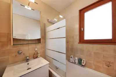 Salle de bains dans l'établissement Hosted by Valentin