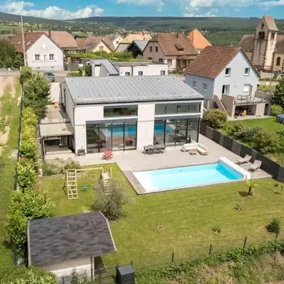 Modern and spacious villa