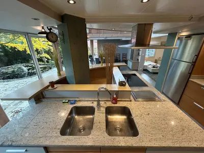Cuisine ou kitchenette dans l'établissement Domainedozen