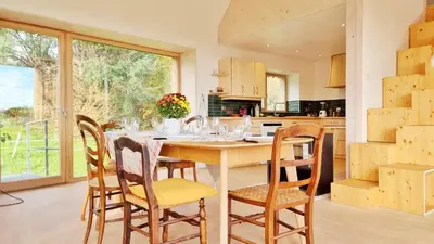 Cuisine ou kitchenette dans l'établissement Maison en bois au cœur de Thannenkirch