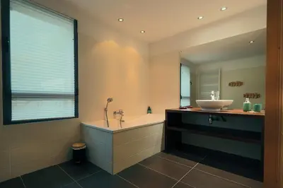 Salle de bains dans l'établissement Gîte Les Neufs Lieux
