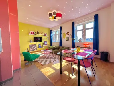 Coin salon dans l'établissement La Belle Breisach - Pop et Arty - Near Colmar