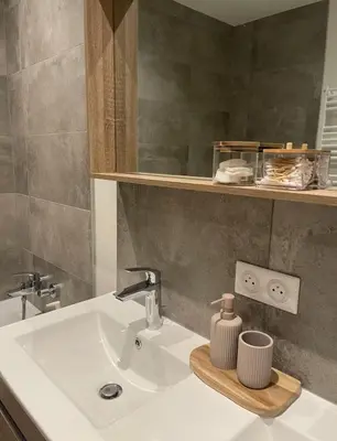 Salle de bains dans l'établissement Logement indépendant calme confort détente et convivialité