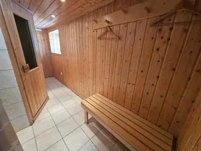 Plan de l'établissement Les huit joyeux randonneurs au sauna