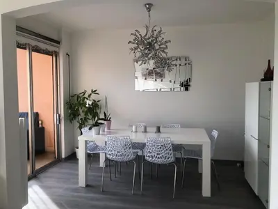 Plan de l'établissement Appartement moderne esprit loft avec balcon centre Colmar proche gare et Place Rapp