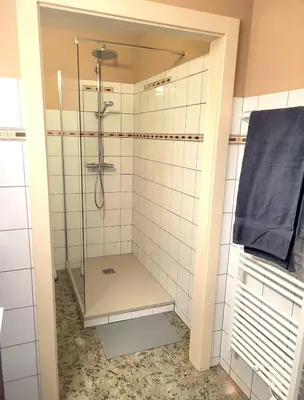 Salle de bains dans l'établissement La Friandise