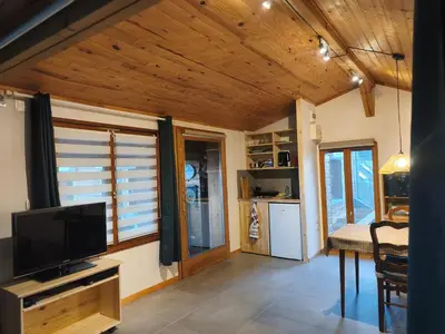 Cuisine ou kitchenette dans l'établissement La chambre d'hôtes du facteur d'orgues