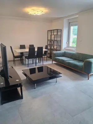 Coin salon dans l'établissement Appartement T3 conviviale avec terrasse