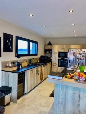 Cuisine ou kitchenette dans l'établissement Chambre chez l'habitant