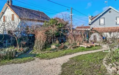 Jardin de l'établissement Location Cosy De Plain-Pied