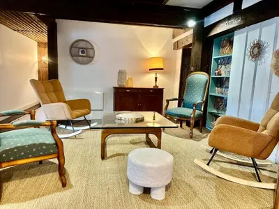 Coin salon dans l'établissement Le Gîte de Hildegarde