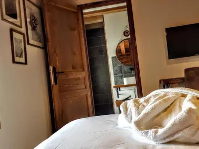 Un ou plusieurs lits dans un hébergement de l'établissement Holiday Home Le Pré des Biches by Interhome