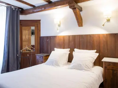 Un ou plusieurs lits dans un hébergement de l'établissement Apartment Bartholdi in Reichenweier by Interhome
