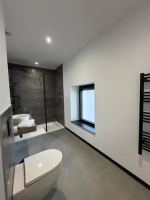 Salle de bains dans l'établissement Domaine Des Sources - SPA, Sauna, Games - 12 people