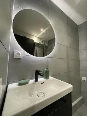 Salle de bains dans l'établissement MoonGreen - EuroAirport - Basel - HighQuality