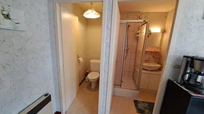 Salle de bains dans l'établissement Au petit bonheur