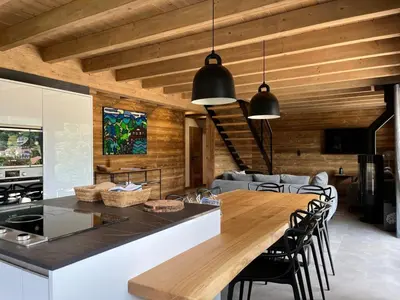 Plan de l'établissement Chalet Les Roitelets 5 étoiles avec jacuzzi sauna