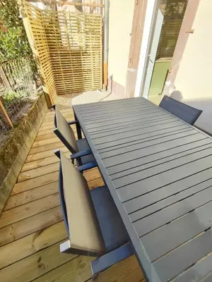 Balcon ou terrasse dans l'établissement Maison cosy avec terrasse au cœur de Munster