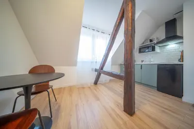 Cuisine ou kitchenette dans l'établissement Saint Fiacre 2e Etage 4 Pers Proche Gare