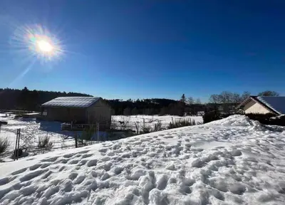 L'établissement Joli F2 Le haut du tot RDC en hiver