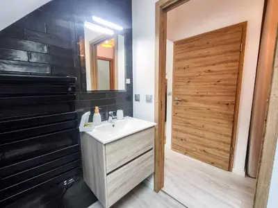 Salle de bains dans l'établissement Parenthèse détente en Alsace - Terrasse & Parking