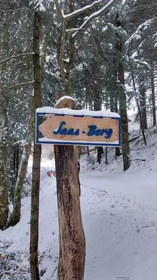 L'établissement Cottage Saasberg en hiver