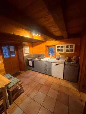 Cuisine ou kitchenette dans l'établissement Cottage Saasberg