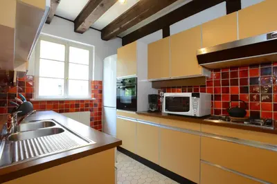 Cuisine ou kitchenette dans l'établissement COLMAR city center place de l'Ancienne Douane - Apartment 