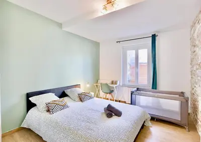 Un ou plusieurs lits dans un hébergement de l'établissement 5 mins to Basel - Private Parking Space - Fully Renovated