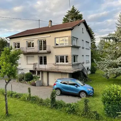 Grand appartement entouré de verdure
