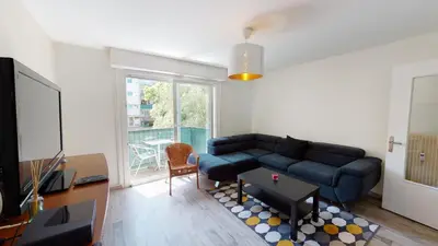 Coin salon dans l'établissement Appartement F4 refait proche université