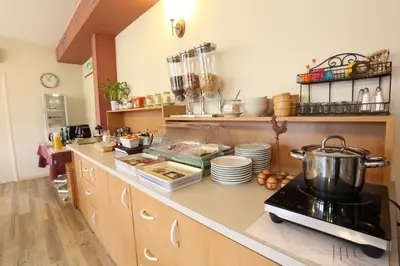 Cuisine ou kitchenette dans l'établissement Hotel Restaurant Le Coquelicot
