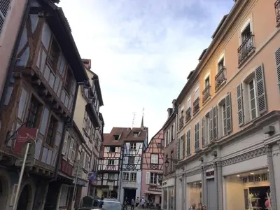 Quartier de l'appartement ou autre quartier proche