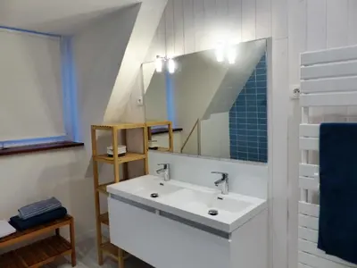 Salle de bains dans l'établissement La Venise bleue