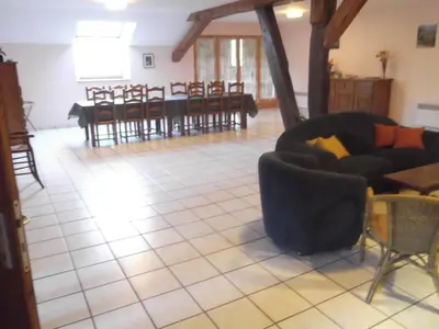 Coin salon dans l'établissement Gite le Sauceley Maison de vacances pour 6 à 10 personnes