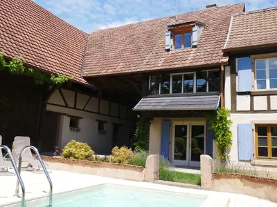 Piscine de l'établissement Gîte de Juliana 6 personnes ou située à proximité