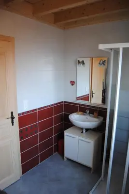 Salle de bains dans l'établissement Christelle et Laeticia