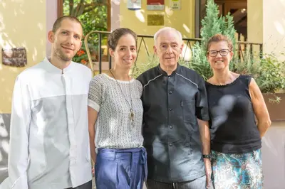 Clients de l'établissement L'AO Hôtel & Restaurant L'Aigle d'Or