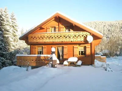 L'établissement Chalet Mauselaine en hiver