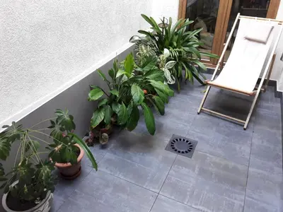 Jardin de l'établissement le bonheur est parfois cache dans l'inconnu